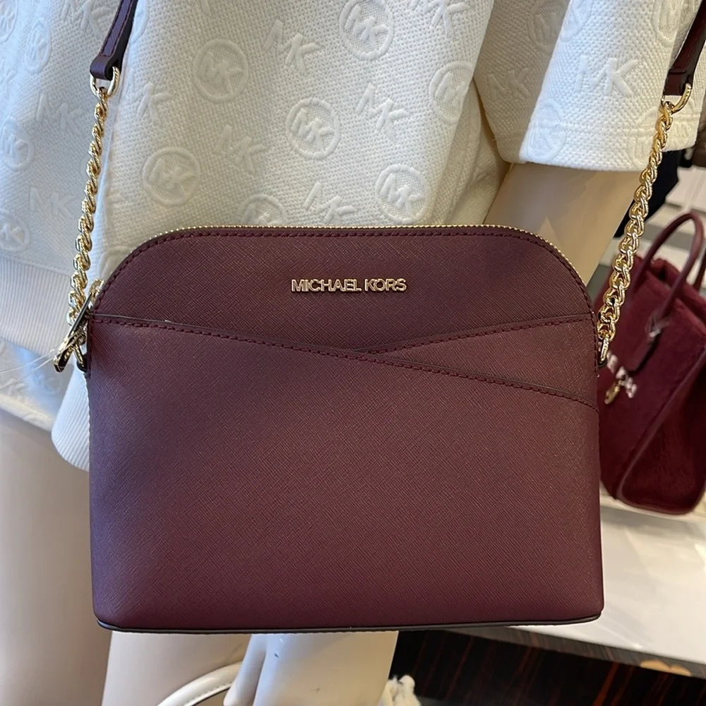 MICHAEL KORS
Jet Set Travel Medium Dome Crossbody Bag
Oxblood 
NWT - Picture 10 of 16